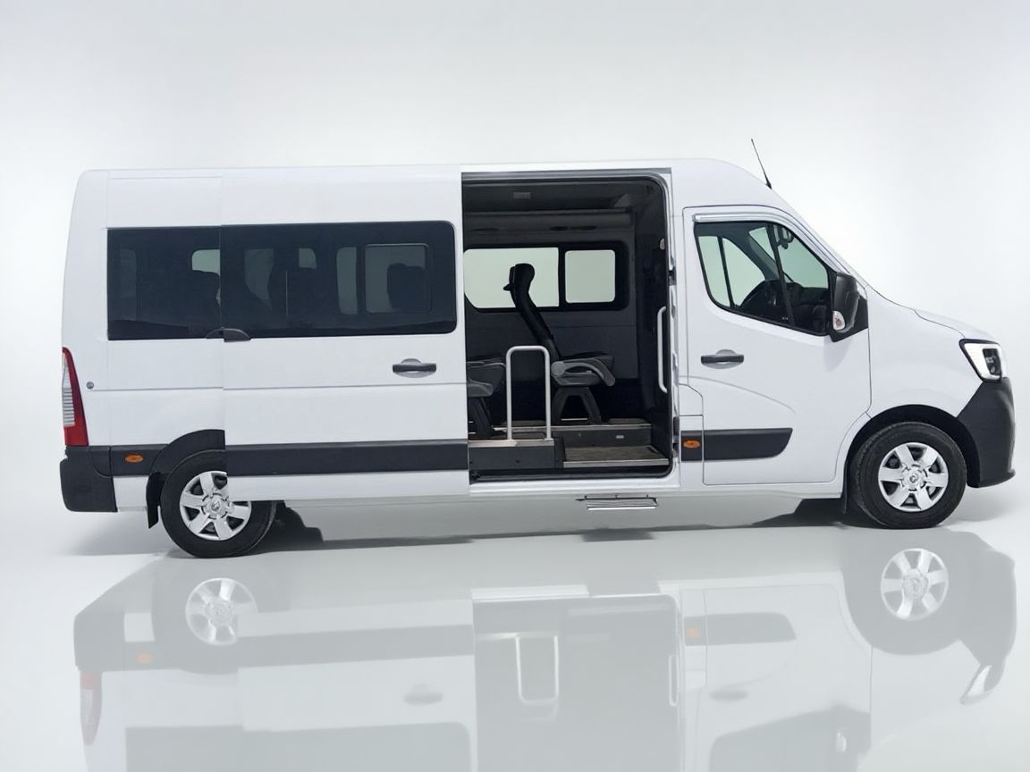 Renault MASTER Пассажирский автобус 15 мест