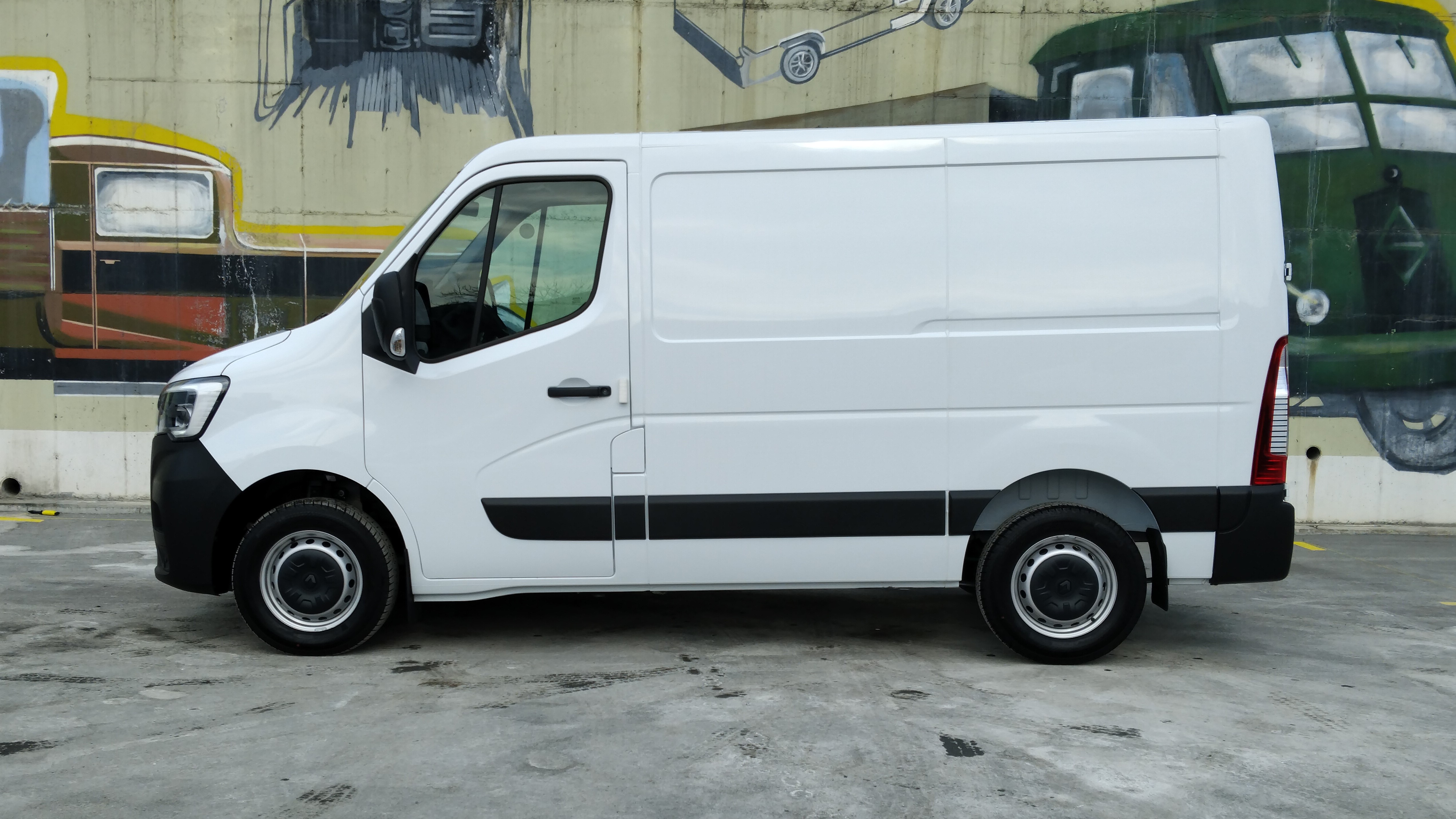 Renault MASTER L1H1 Цельнометаллический фургон