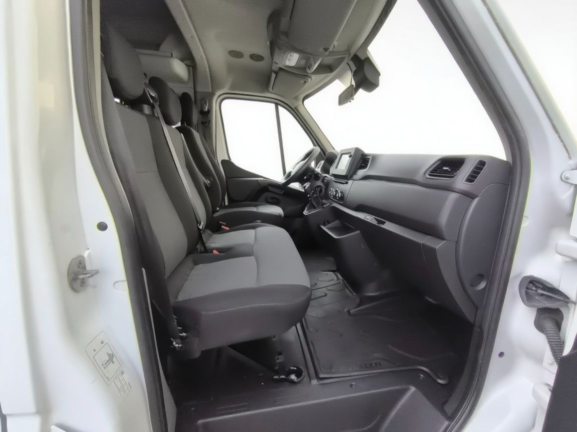 Renault MASTER Пассажирский автобус 15 мест