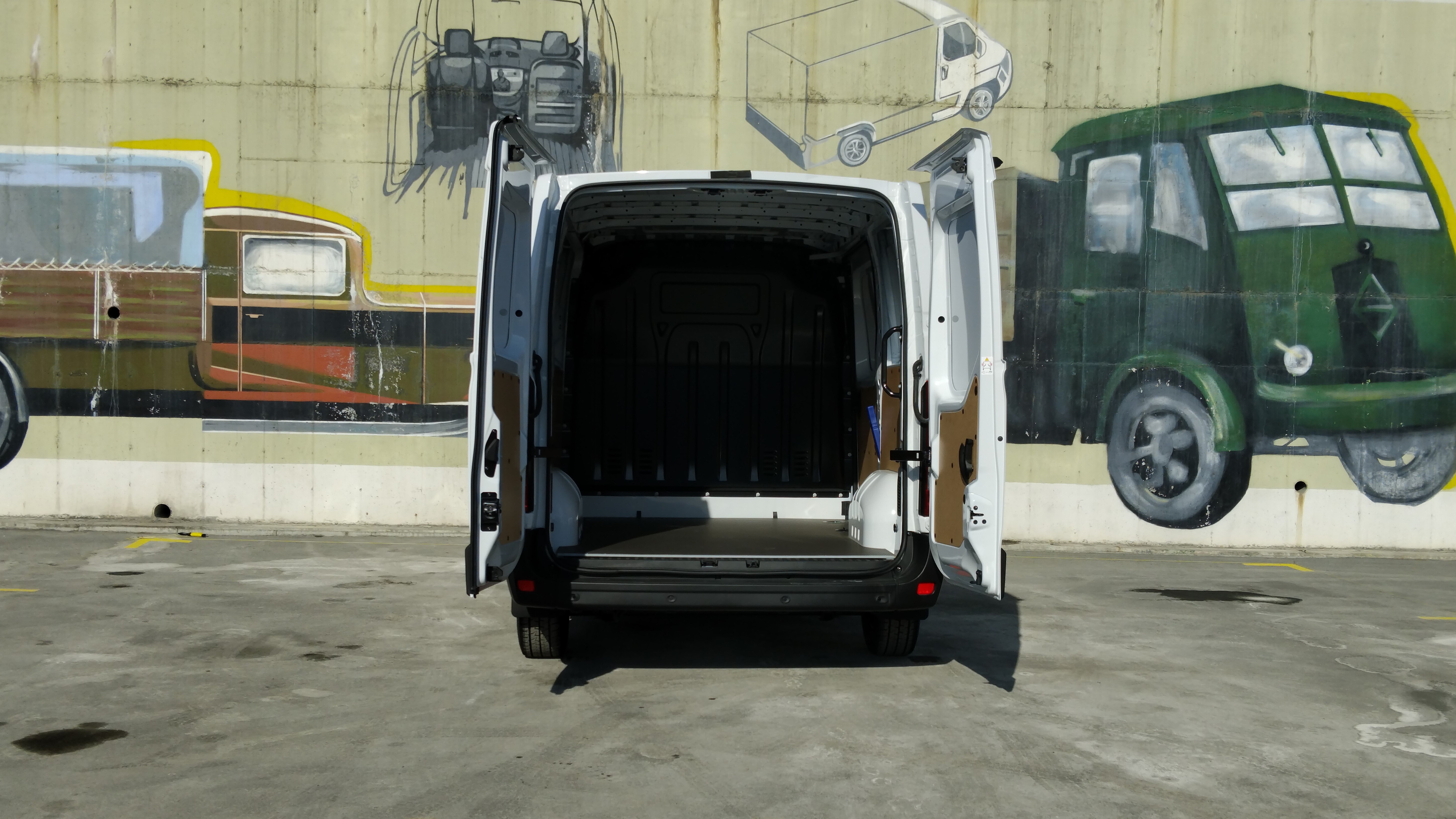 Renault MASTER L1H1 Цельнометаллический фургон