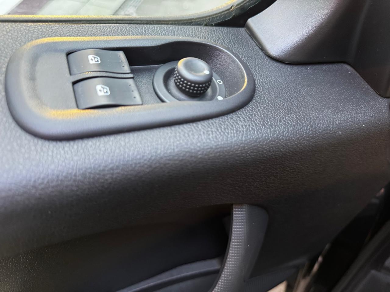 Renault MASTER Пассажирский автобус 9 мест