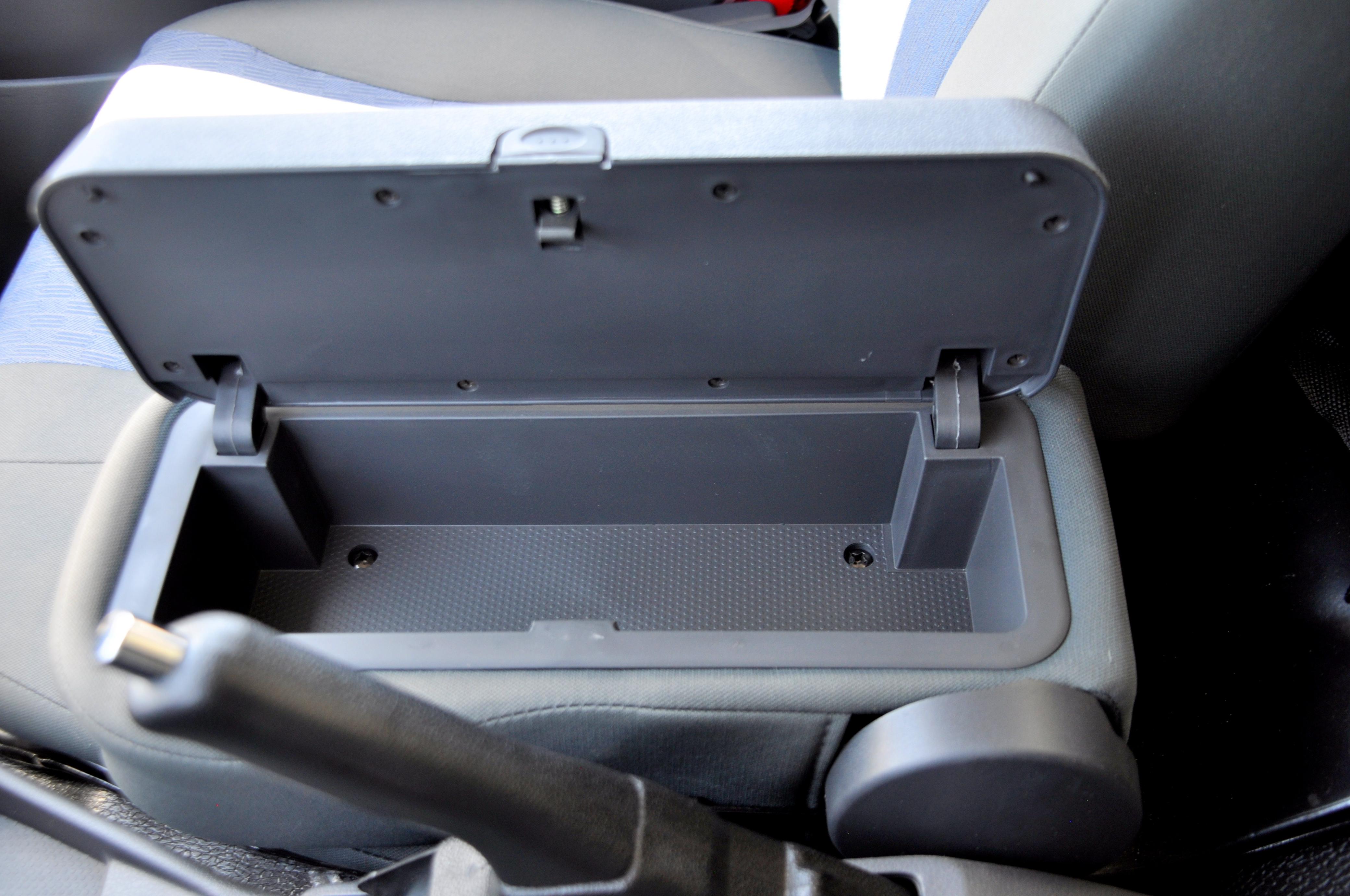 Dongfeng Captain-T Фургон Пром