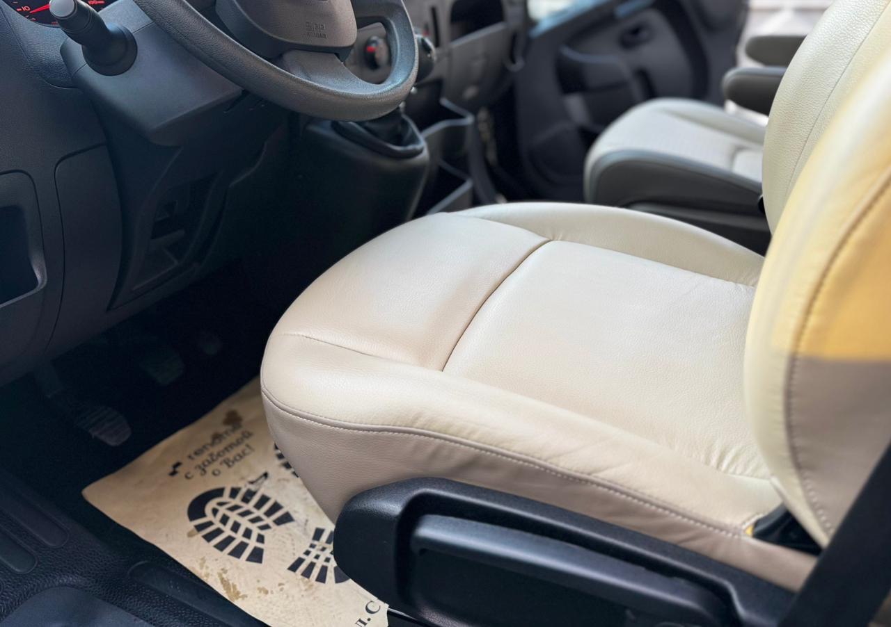 Renault MASTER Пассажирский автобус 9 мест