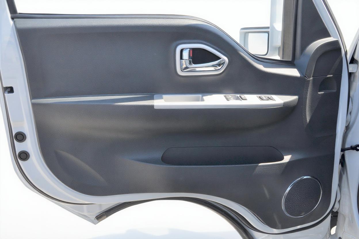 Dongfeng Captain-T Фургон Пром